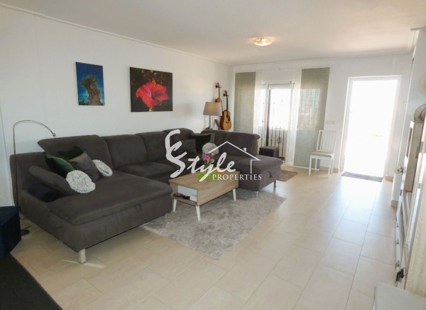 Resale - Apartment - Orihuela Costa  - Los Dolses