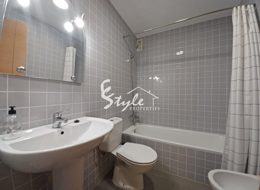 Resale - Apartment - Orihuela Costa  - Los Dolses