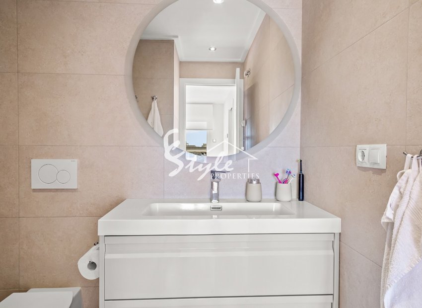 Resale - Apartment - Orihuela-Costa - Los Dolses