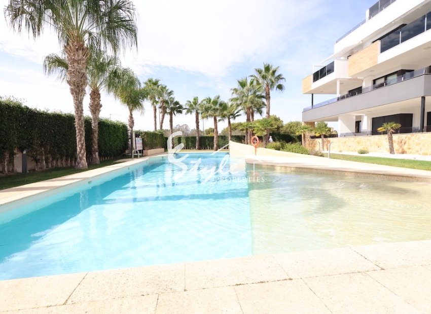 Resale - Apartment - Orihuela Costa  - Orihuela Costa