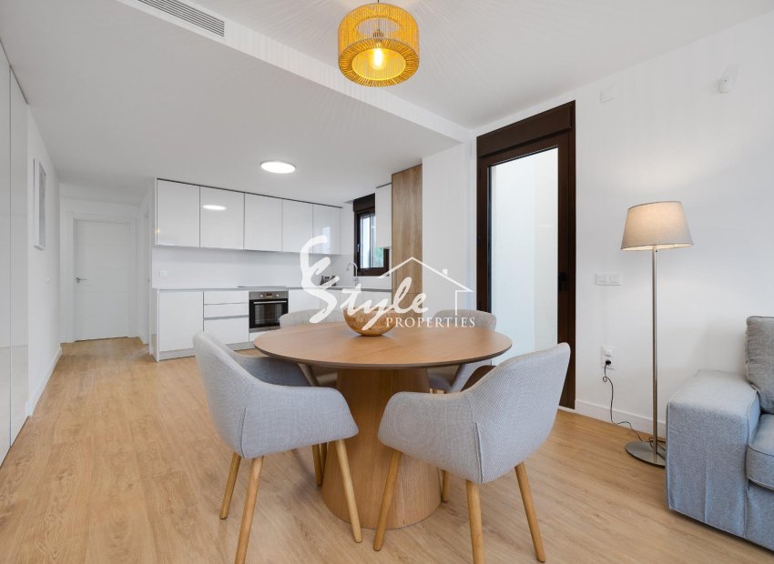 Resale - Apartment - Orihuela Costa  - Pau 8