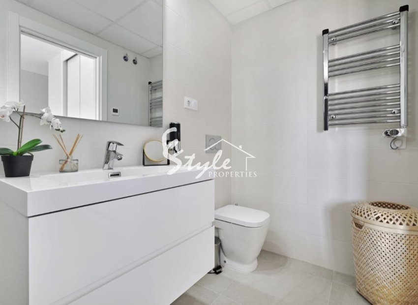 Resale - Apartment - Orihuela Costa  - Playa Flamenca