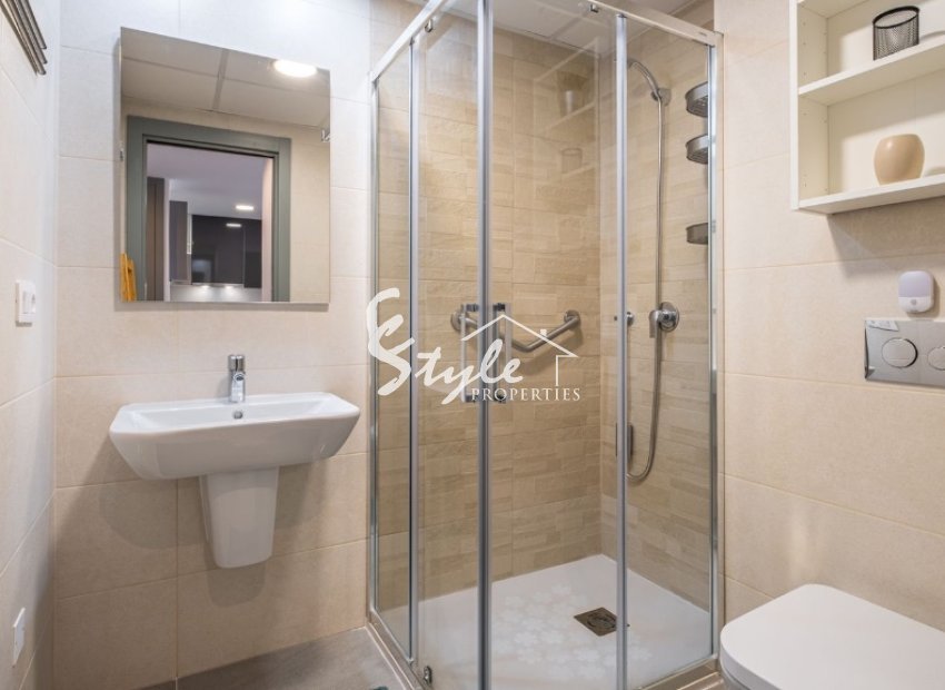 Resale - Apartment - Orihuela Costa  - Playa Flamenca