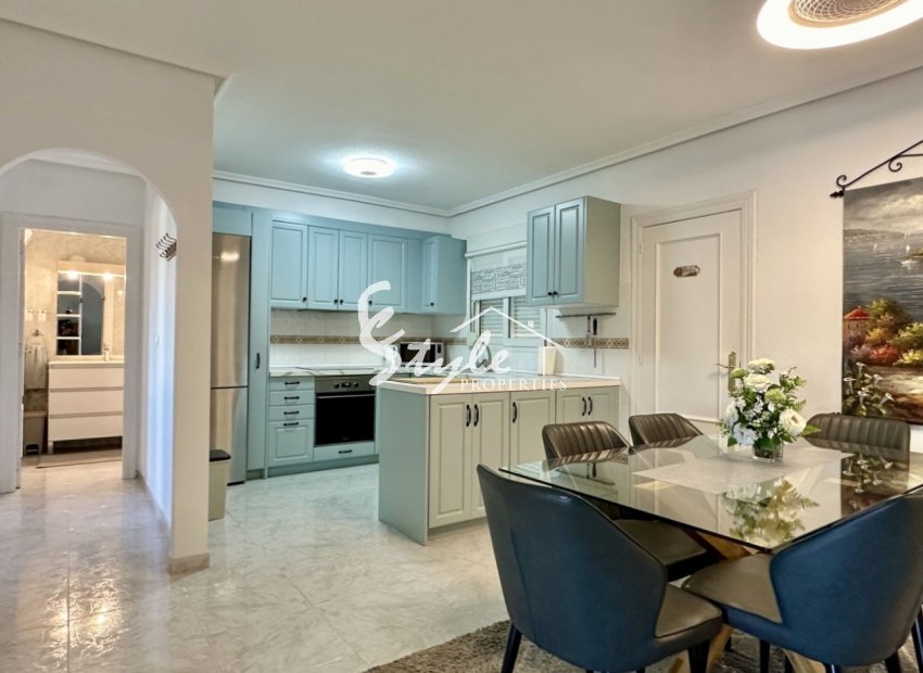 Resale - Apartment - Orihuela Costa  - Playa Flamenca