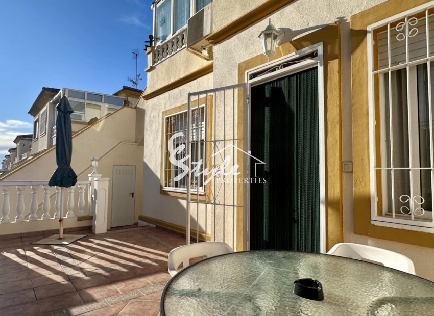 Resale - Apartment - Orihuela Costa  - Playa Flamenca
