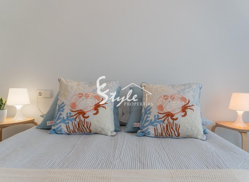 Resale - Apartment - Orihuela Costa  - Playa Flamenca