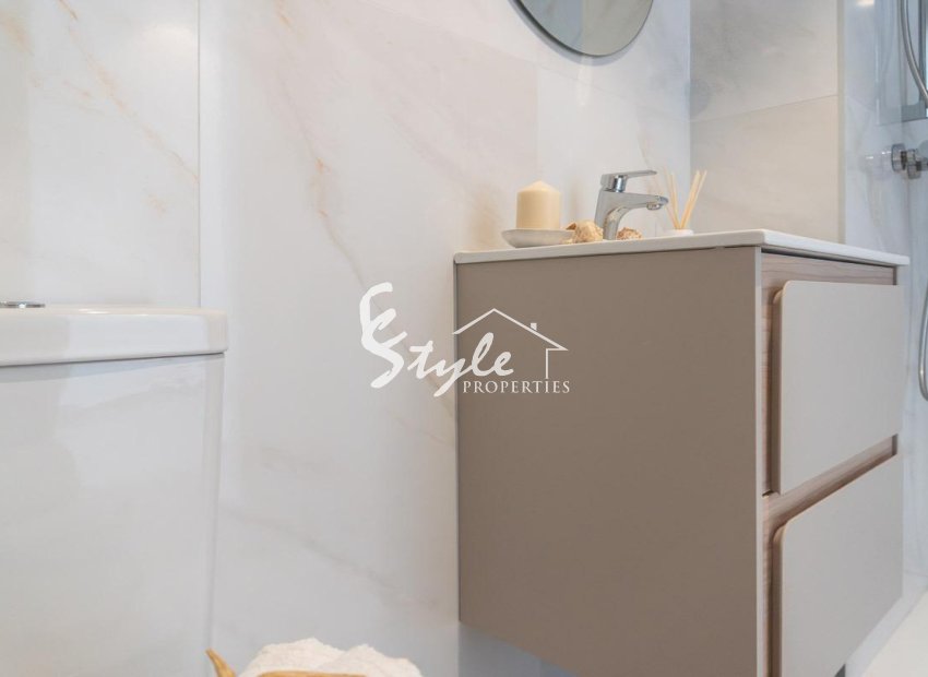 Resale - Apartment - Orihuela Costa  - Playa Flamenca