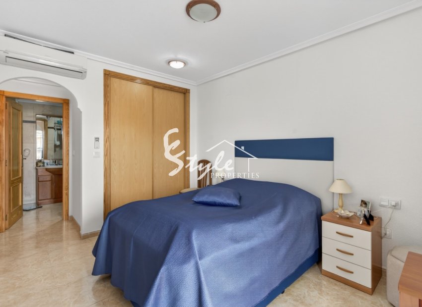 Resale - Apartment - Orihuela-Costa - Playa Flamenca