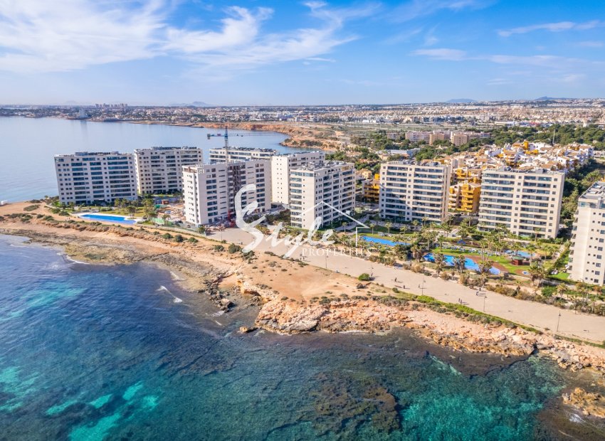 Resale - Apartment - Orihuela Costa  - Punta Prima