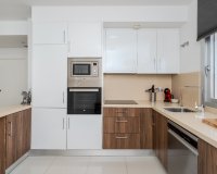 Resale - Apartment - Orihuela Costa  - Punta Prima