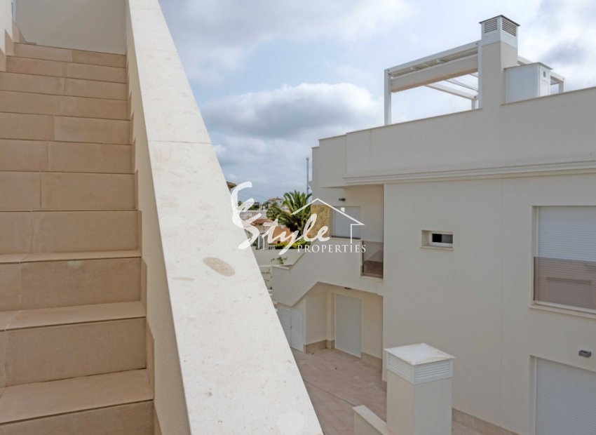 Resale - Apartment - Orihuela Costa  - Villamartin