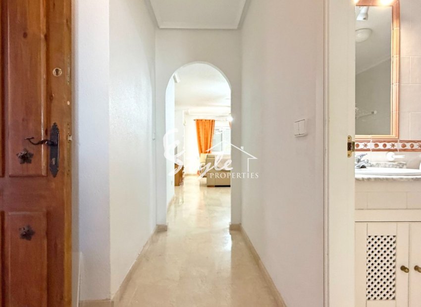 Resale - Apartment - Orihuela Costa  - Villamartin