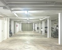 Resale - Apartment - Orihuela Costa  - Villamartin