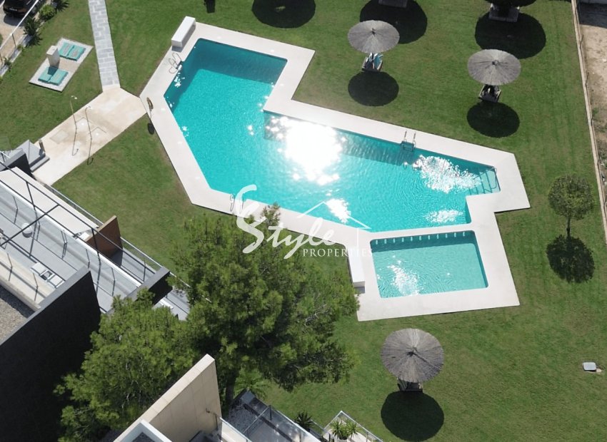 Resale - Apartment - Orihuela Costa  - Villamartin