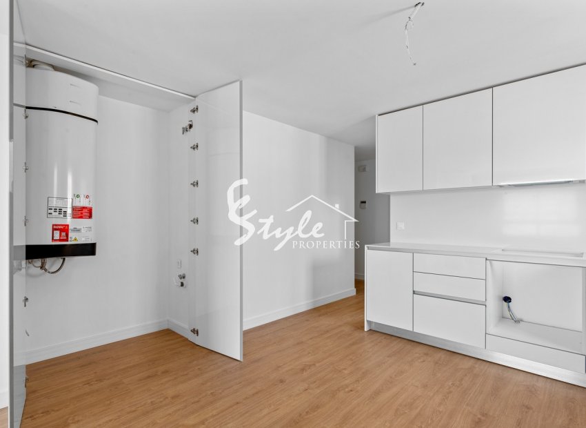 Resale - Apartment - Orihuela Costa  - Villamartin