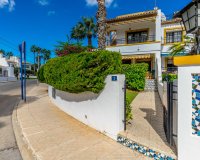 Resale - Apartment - Orihuela Costa  - Villamartin
