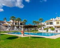Resale - Apartment - Orihuela Costa  - Villamartin