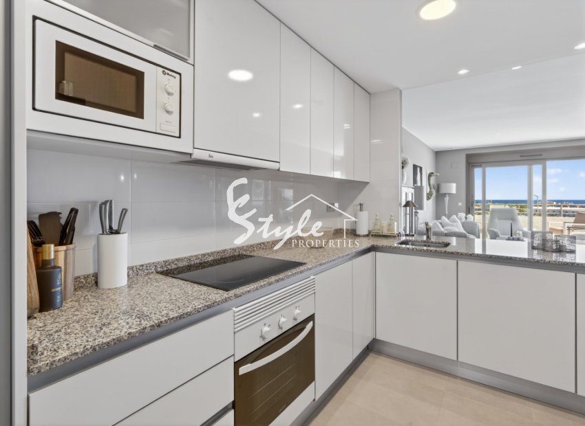 Resale - Apartment Penthouse - Campoamor - Dehesa de Campoamor