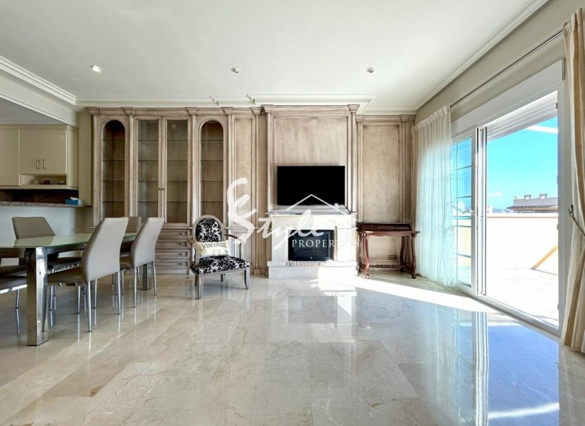 Resale - Apartment Penthouse - Dehesa de campoamor - Campoamor