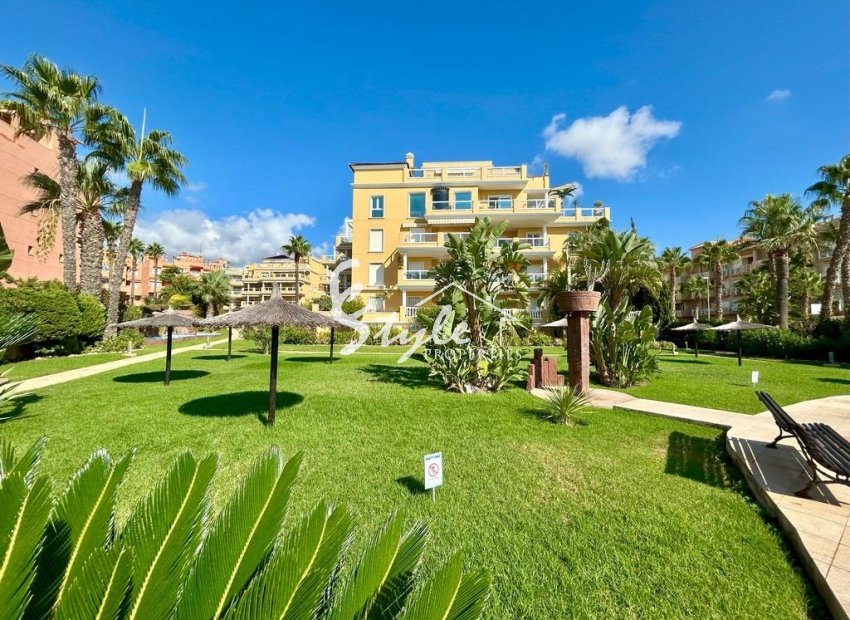 Resale - Apartment Penthouse - Orihuela-Costa - Agua Marina