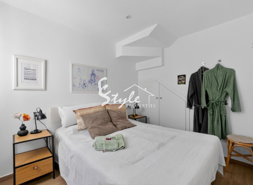 Resale - Apartment Penthouse - Orihuela-Costa - La Zenia