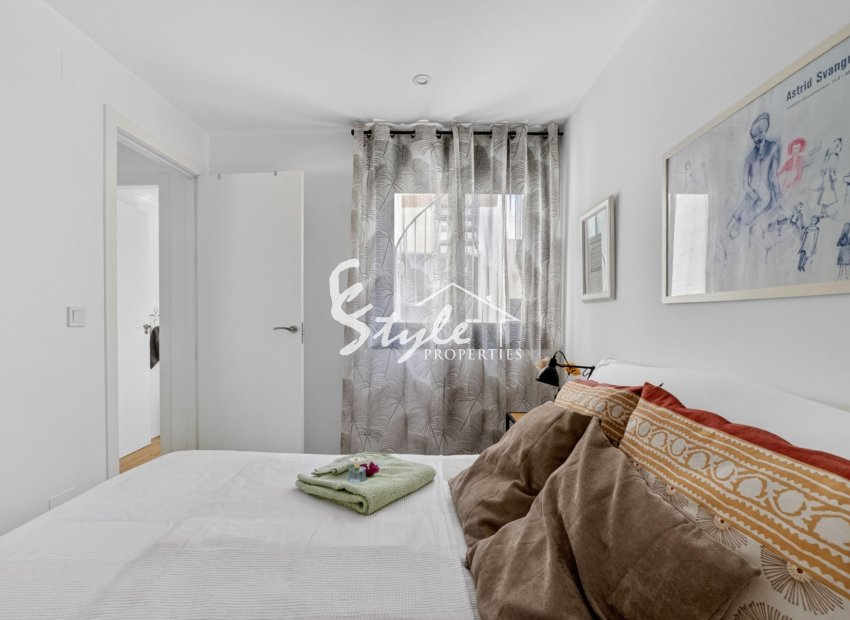 Resale - Apartment Penthouse - Orihuela-Costa - La Zenia