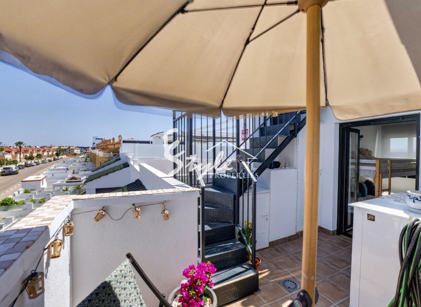 Resale - Apartment Penthouse - Orihuela-Costa - La Zenia