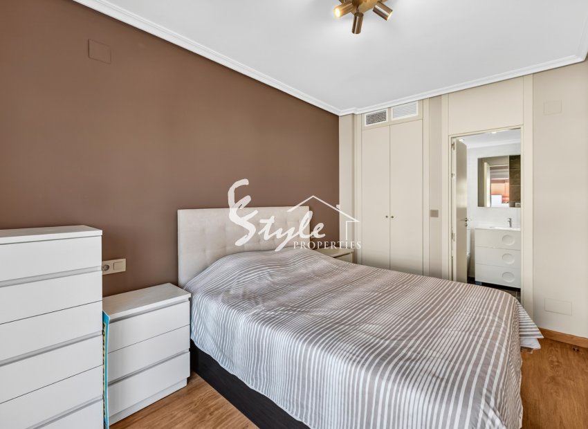 Resale - Apartment Penthouse - Orihuela-Costa - Playa Flamenca