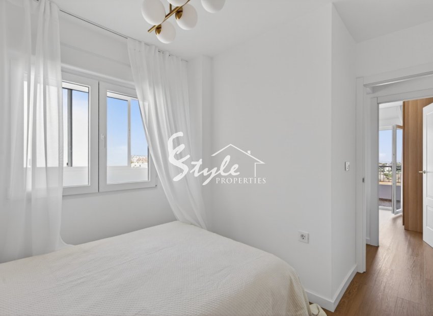 Resale - Apartment Penthouse - Orihuela-Costa - Punta Prima