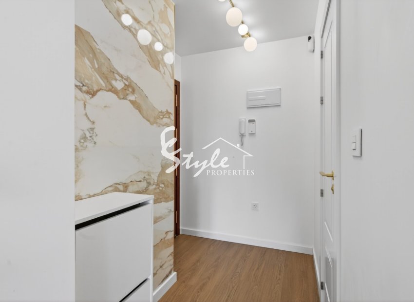 Resale - Apartment Penthouse - Orihuela-Costa - Punta Prima
