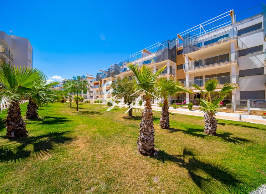 Resale - Apartment Penthouse - Orihuela-Costa - Villamartin