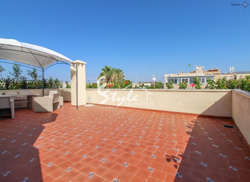 Resale - Apartment Penthouse - Punta Prima - Beach