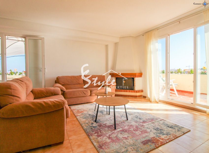 Resale - Apartment Penthouse - Punta Prima - Beach