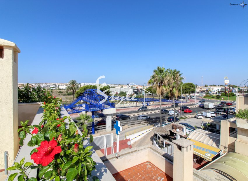 Resale - Apartment Penthouse - Punta Prima - Beach