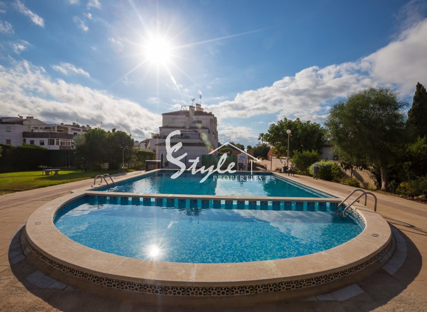 Resale - Apartment Penthouse - Punta Prima - Beach