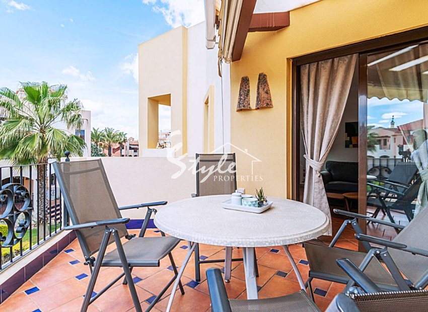 Resale - Apartment Penthouse - Punta Prima