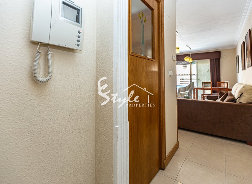 Resale - Apartment Penthouse - Torrevieja - Beach