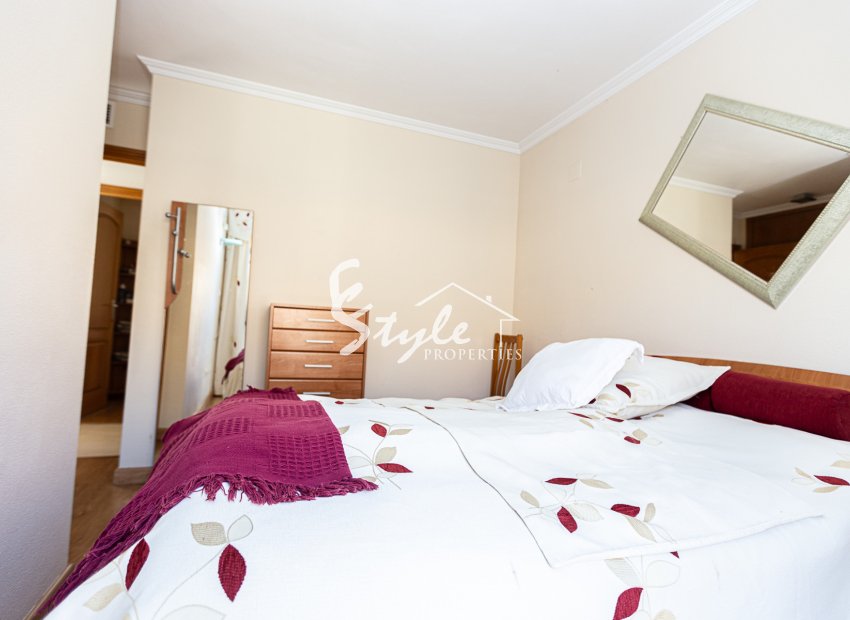 Resale - Apartment Penthouse - Torrevieja - Beach