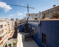 Resale - Apartment Penthouse - Torrevieja - Beach