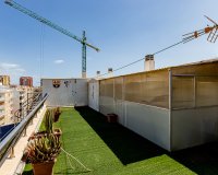 Resale - Apartment Penthouse - Torrevieja - Beach