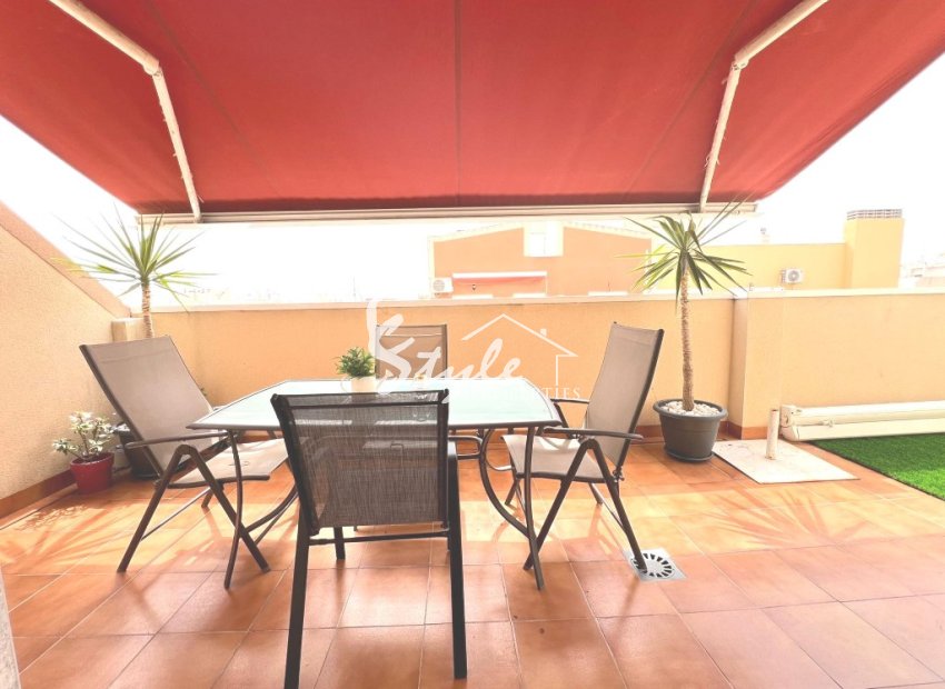 Resale - Apartment Penthouse - Torrevieja