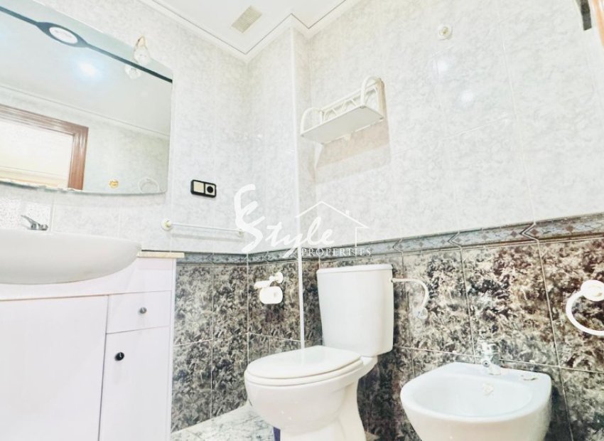 Resale - Apartment Penthouse - Torrevieja