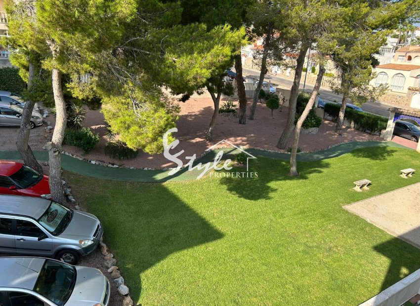 Resale - Apartment Penthouse - Villamartin, Orihuela Costa - Pinada Golf