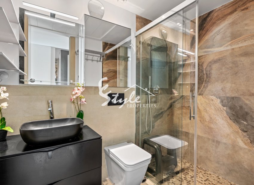 Resale - Apartment Penthouse - Villamartin, Orihuela Costa - Villamartin