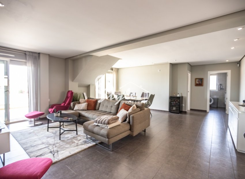 Resale - Apartment Penthouse - Villamartín - Villamartin
