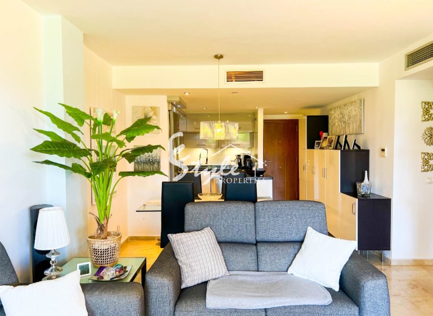 Resale - Apartment - Punta Prima - La Entrada