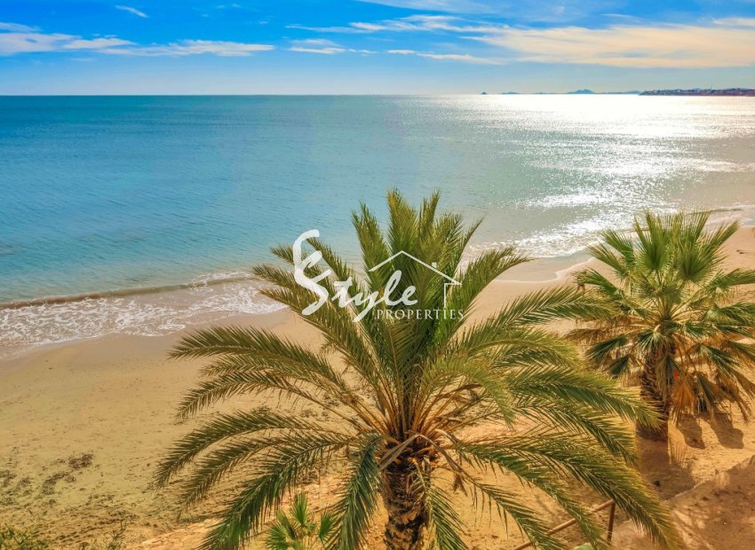 Resale - Apartment - Punta Prima - La Entrada