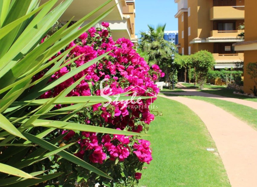 Resale - Apartment - Punta Prima - La Entrada