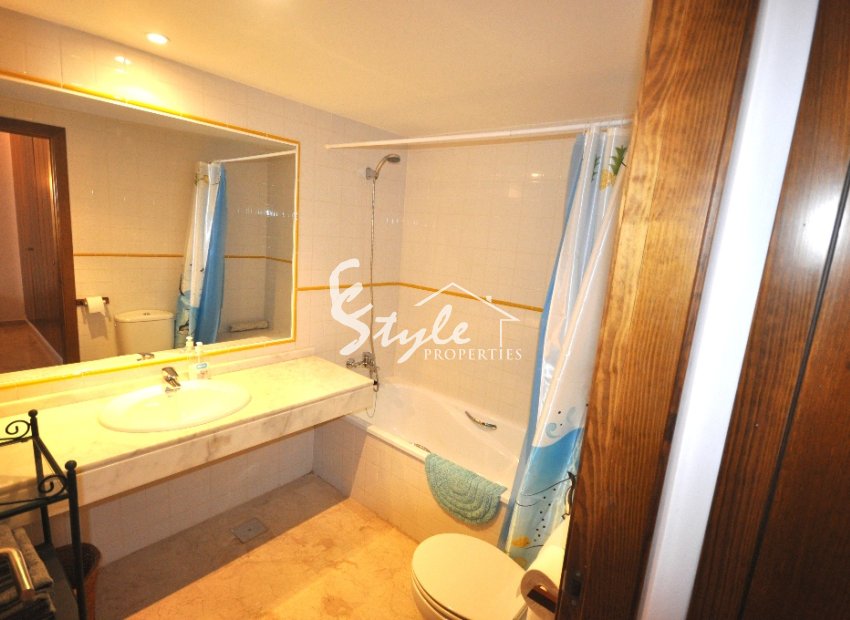 Resale - Apartment - Punta Prima - La Entrada