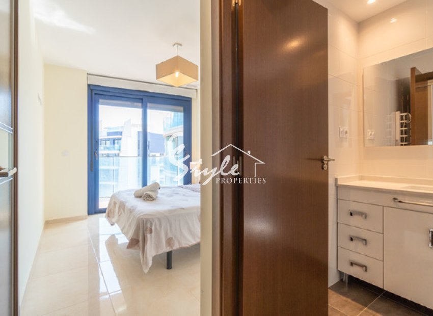 Resale - Apartment - Punta Prima